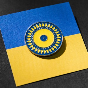 SŁONECZNIKI DLA MUZYKI | przypinka